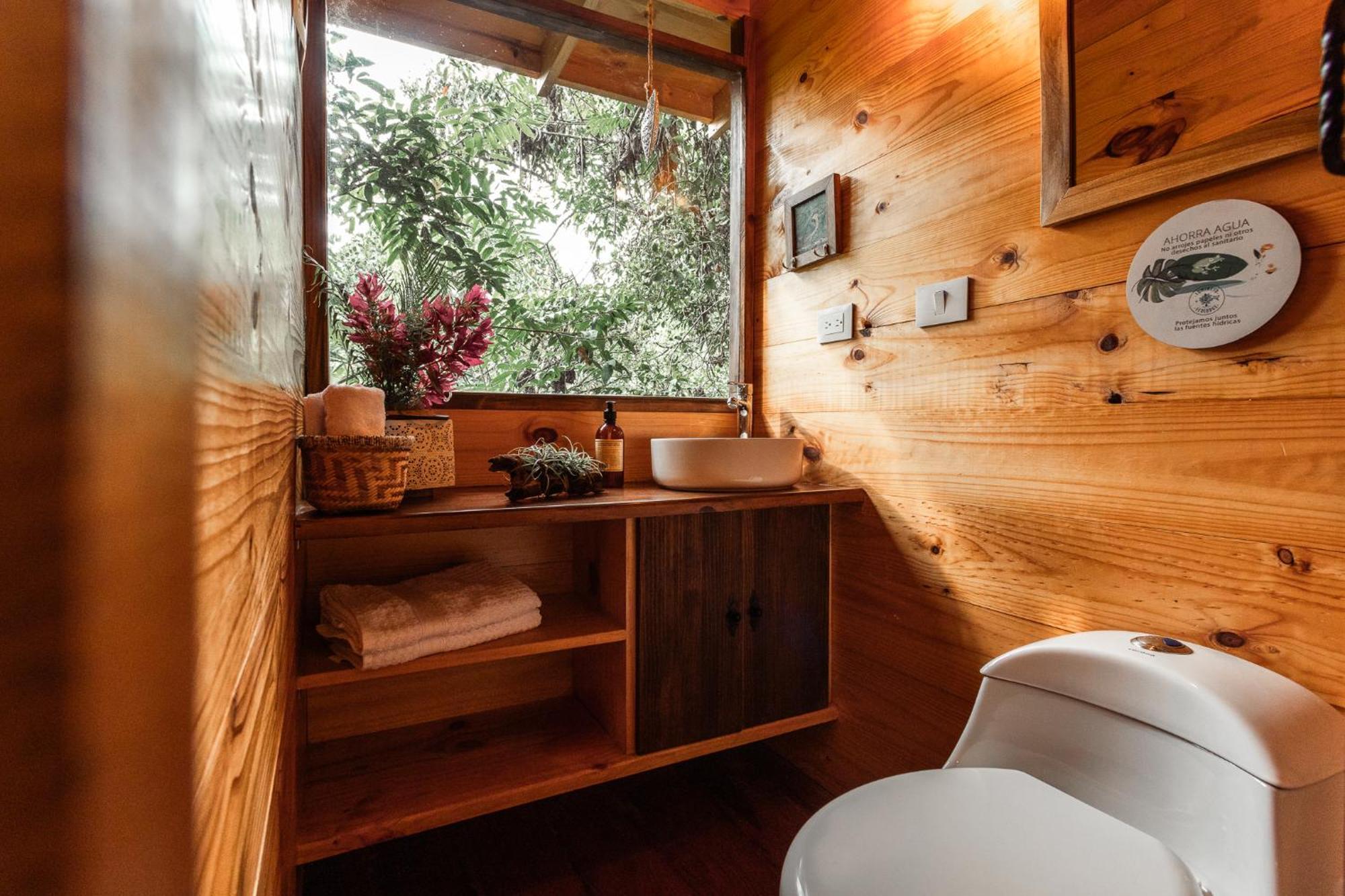 Tominejo Ecolodge - Casas En Los Arboles Neira Exterior photo